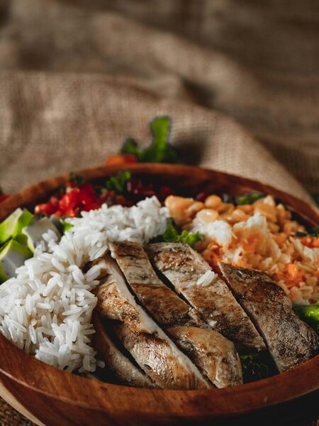 File:Chicken burrito bowl.jpg